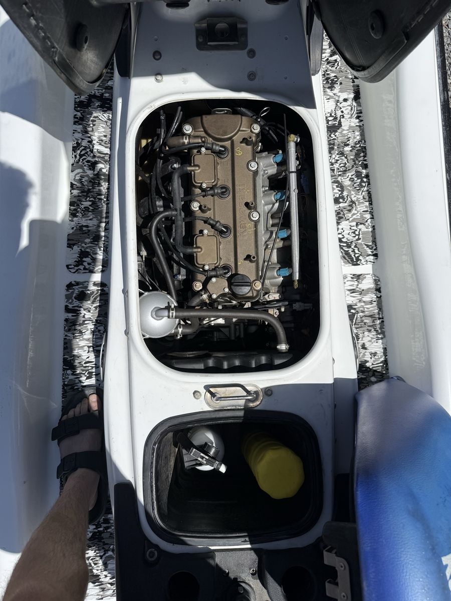 Main image 10