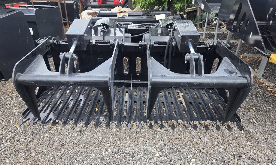 NEW Skyway 82" Heavy Duty Skeleton / Root Grapple with 2 Hydraulic Clamps (Skid Steer)