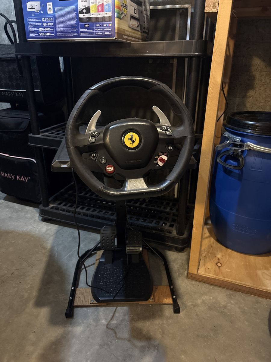 Thrustmaster Ferrari F458 Spider Racing Wheel & Pedal Set for PS4/PS5