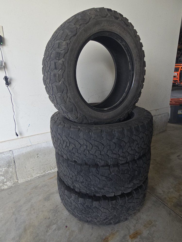 BFGoodrich All-Terrain T/A KO2 Tires LT225/65R17 107/103S Load Range D