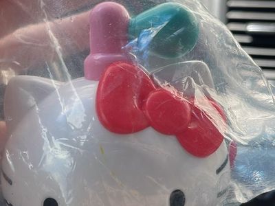 Sanrio Hello Kitty,McDonald's Perfume Bottle Sticker Dispenser,2018