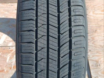 225-50-18 Road Hugger GTP AS/02 Car Tire