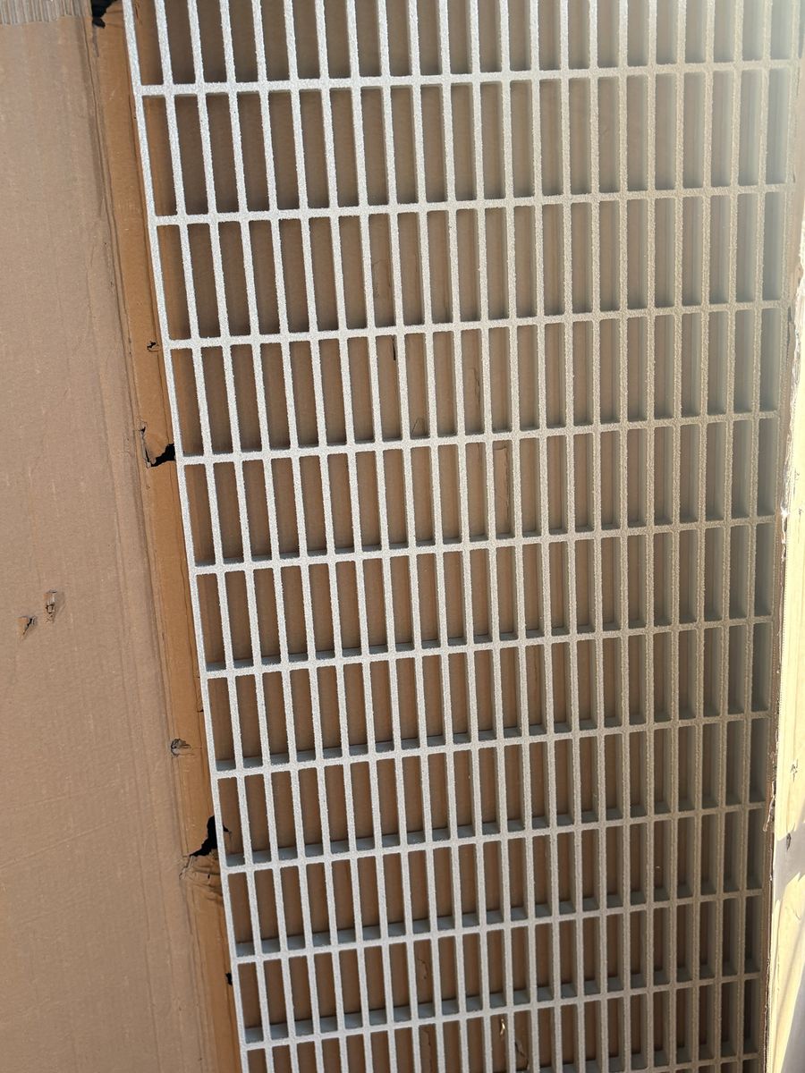 Wellco Fiberglass Molded Grating - Corrosion & Impact Resistant, Low Maintenance