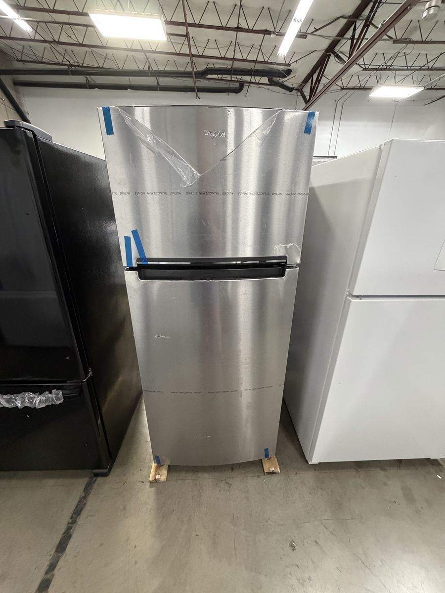 NEW WHIRLPOOL 18 C FT STAINLESS TOP FREEZER