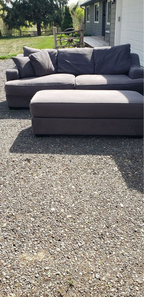 Free Couch And Ottoman