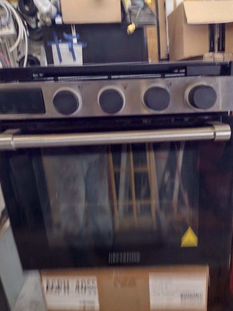 Used RV/Oven 22"