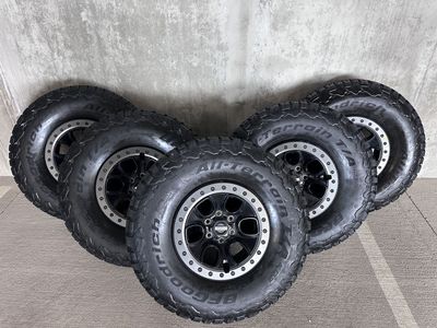 5 Ford Raptor f150 oem beadlock wheels & 37s. 37x12.50R17LT - Set of 5