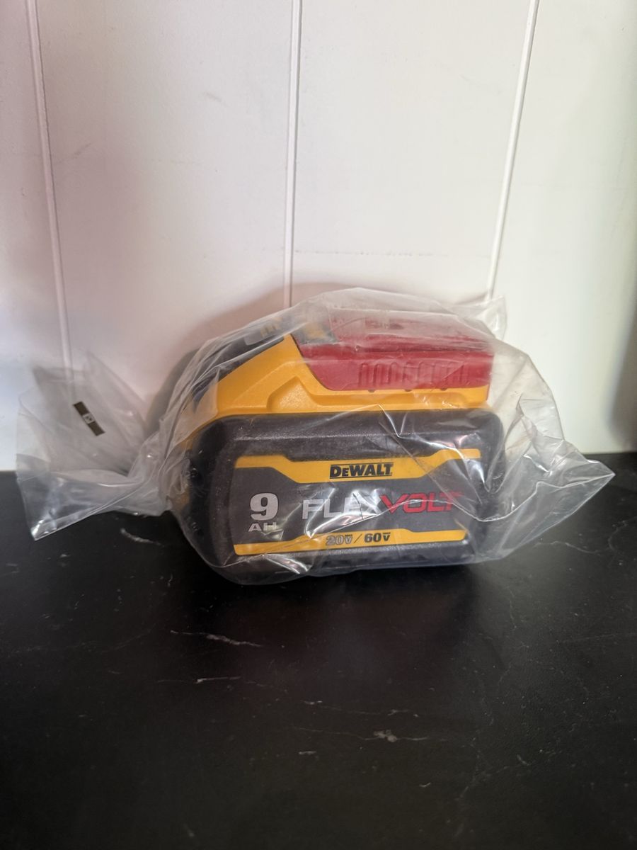 New Dewalt Flexvolt 9ah Battery