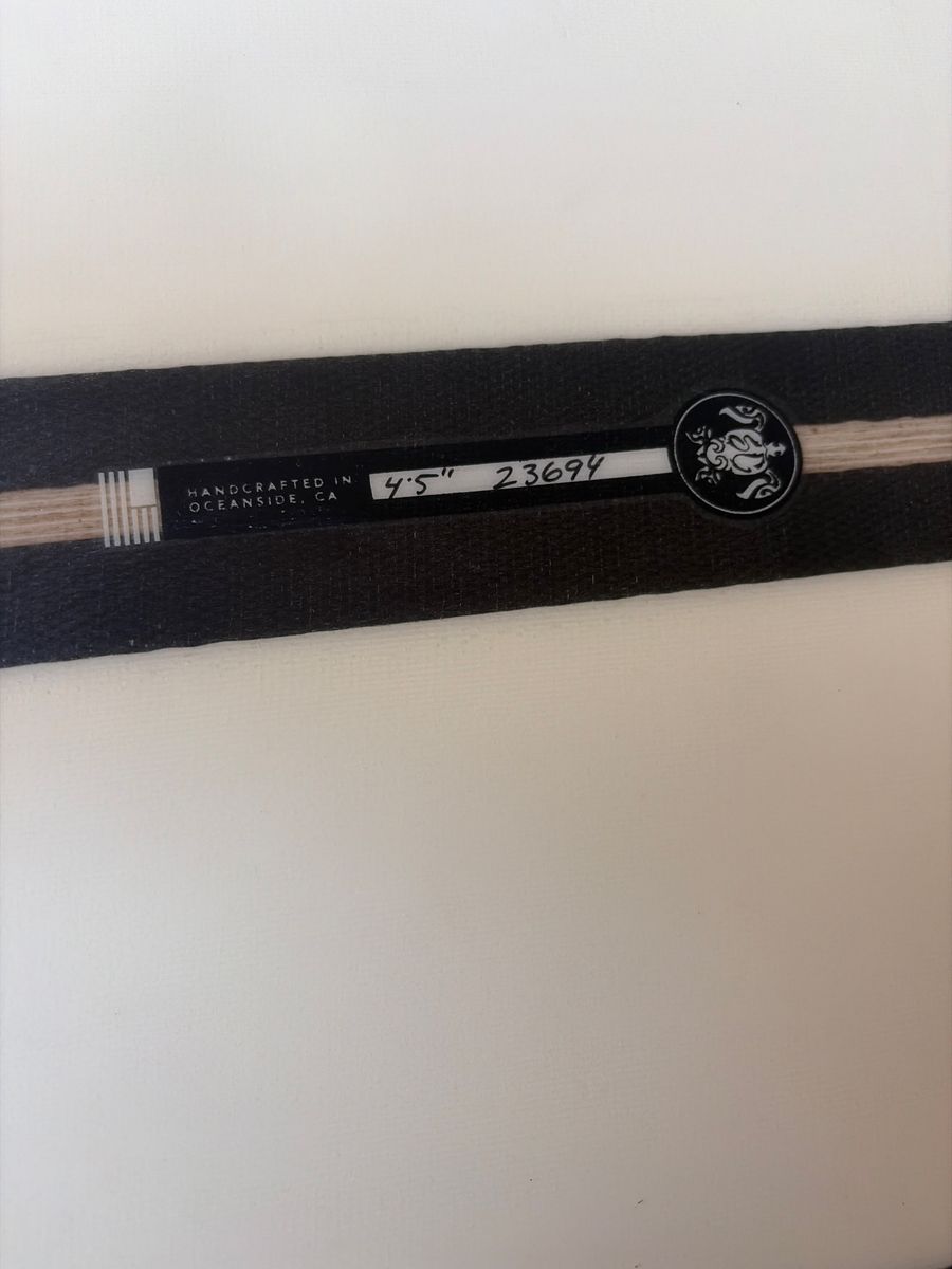 Main image 4