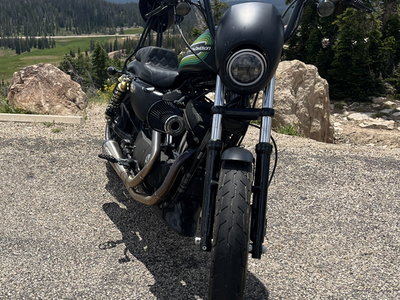 2021 Harley Davidson 1200 sportster iron 1200