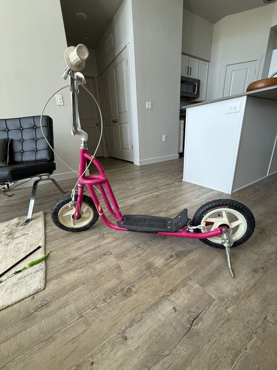 Vintage Schwinn YO scooter Pink