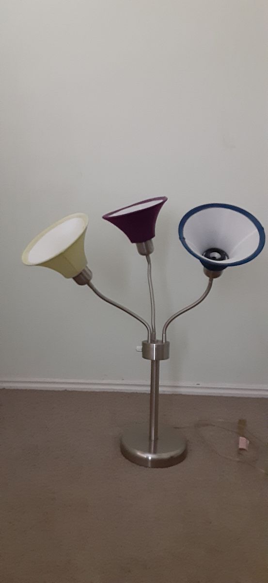 3-Head Adjustable Gooseneck Lamp – Blue, Purple & Mint Green Shades