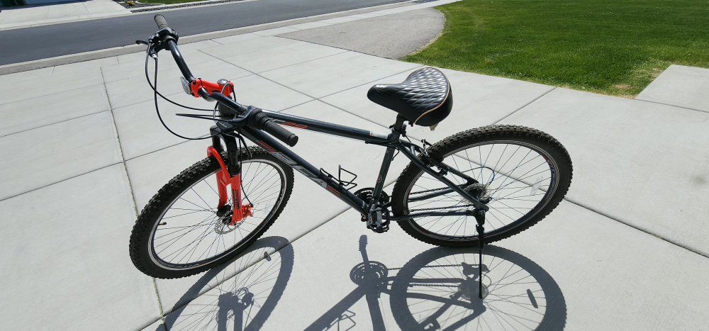 men's 29" mountain bike trail bike barely used