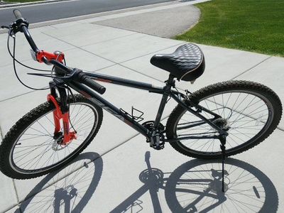 men's 29" mountain bike trail bike barely used