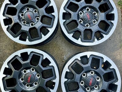 2026 Toyota 4Runner TRD wheels 18in Tacoma Land Cruiser Tundra TRD Pro Wheels alloy rims. Set of 4. NEW