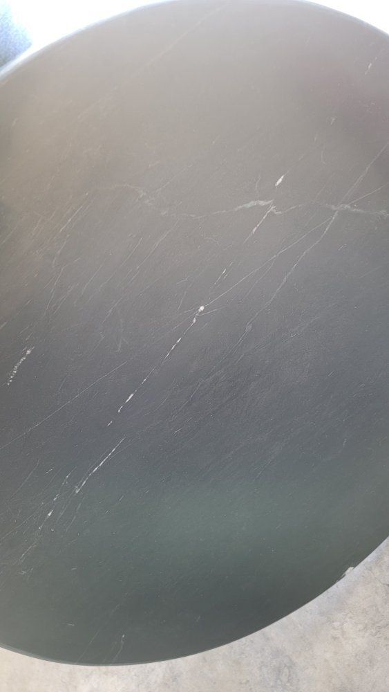 Main image 7