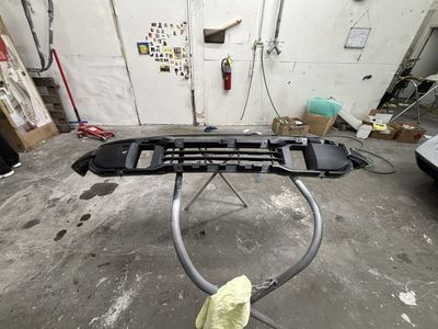 OEM GM Front Grille – 2022–2026 GMC Sierra 1500 | Part #84878961
