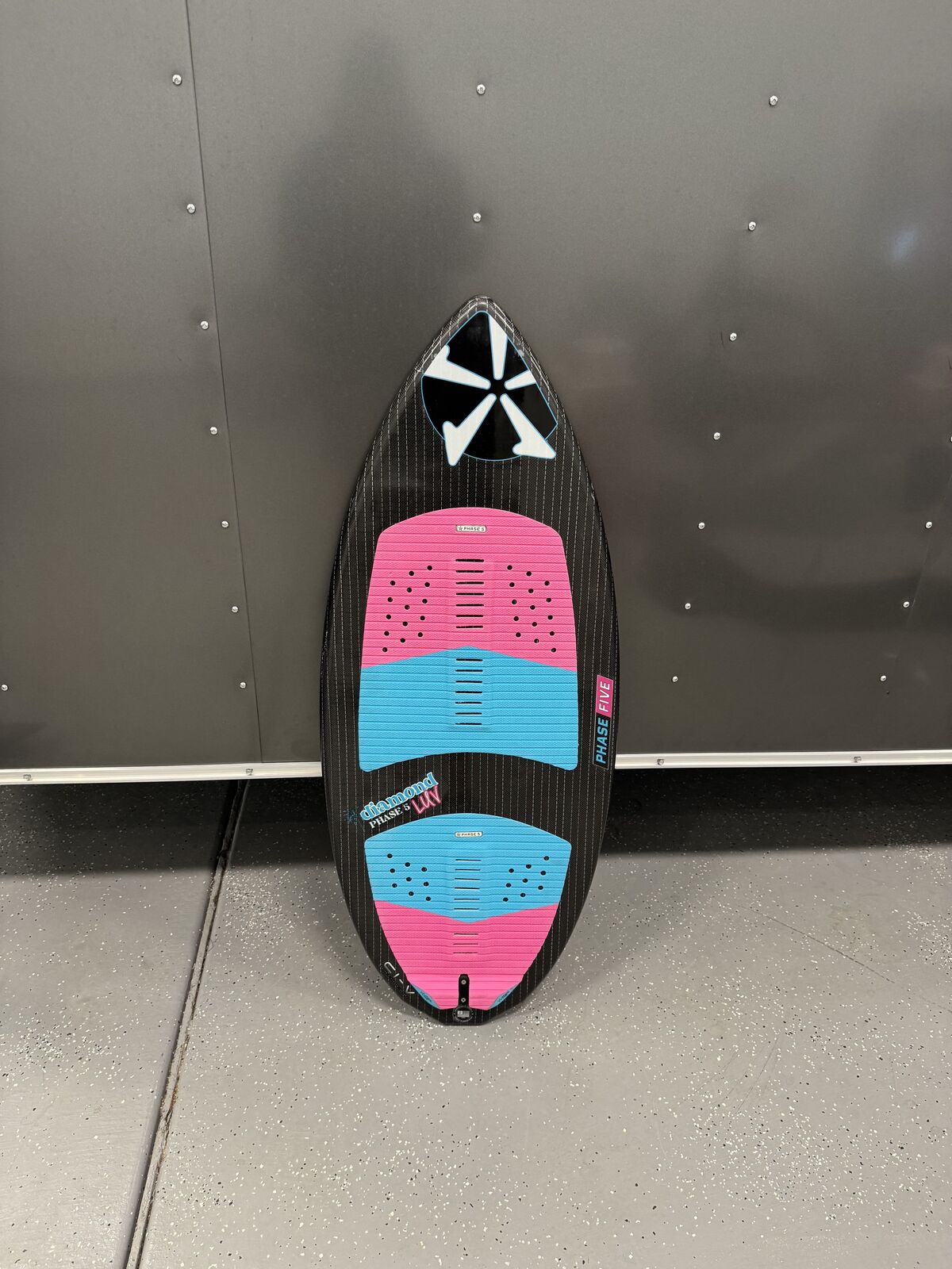 Phase Five Diamond Luv Skim Style Wakesurf Board Size 51