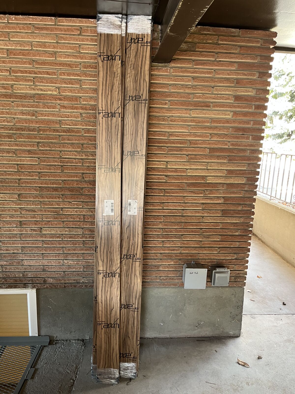 Baseboard: Alvic Luxe(R) Olivo High Gloss Finish 96” x 6” x 18 mm thick (6 pieces)