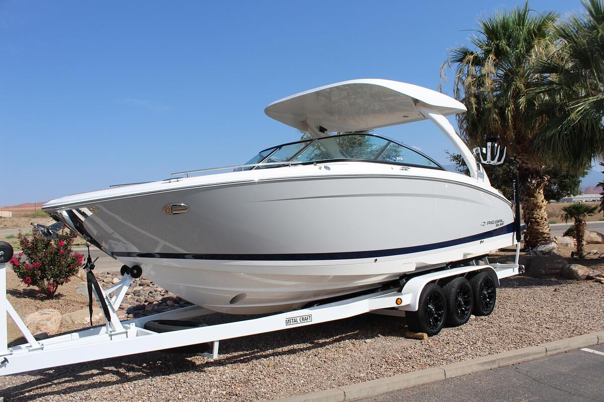 2026 Regal LS9 Surf Ultimate (Dealer Demo)