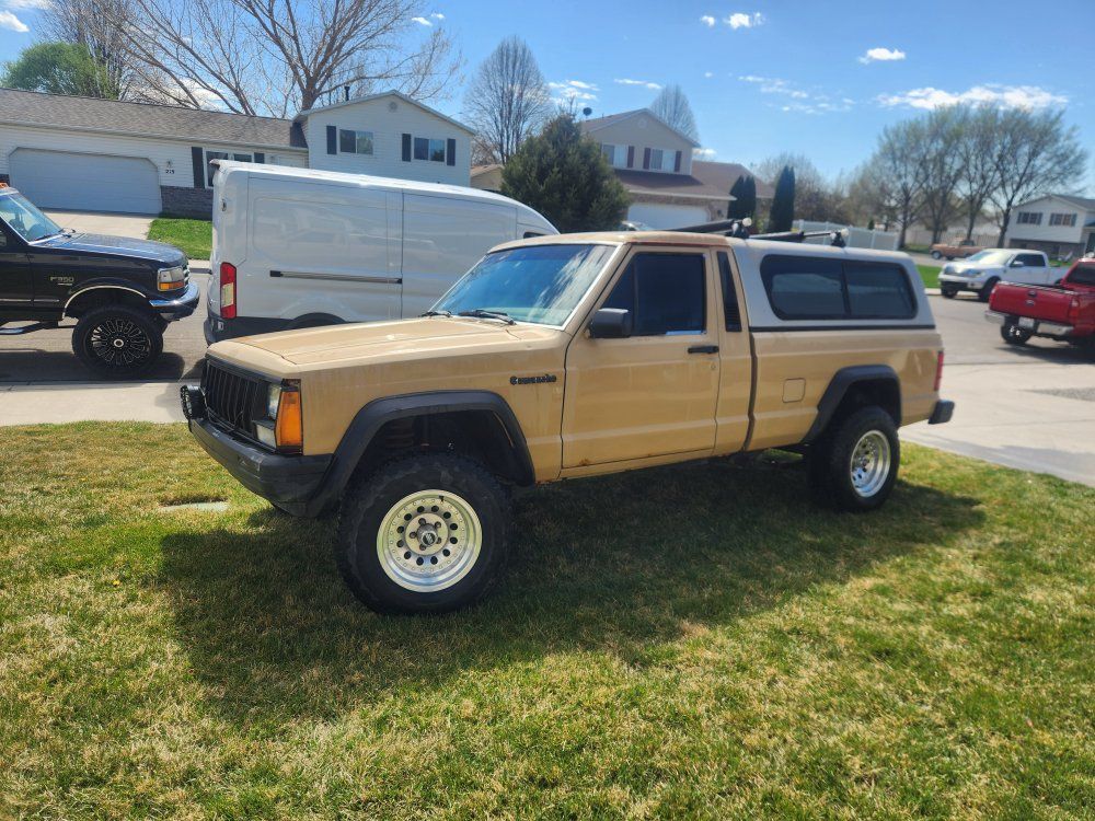 1989 Jeep Comanche 