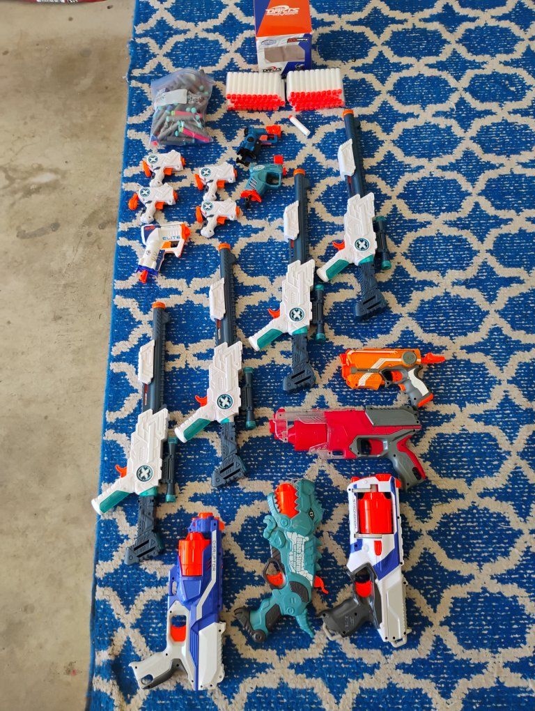16 Nerf Blasters & Darts - Various Models, Pre-Owned Condition