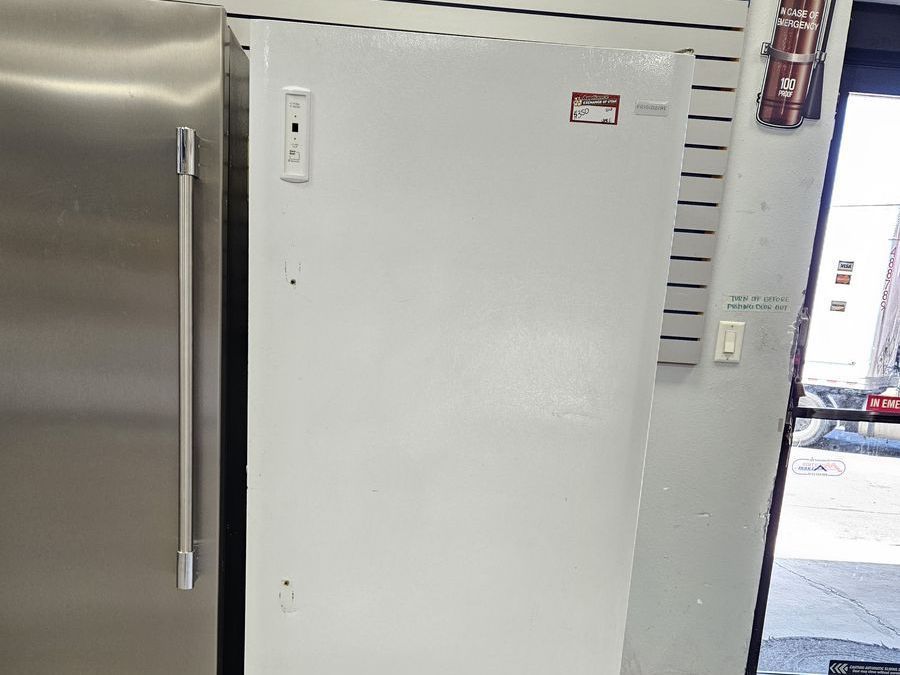 Main image 1