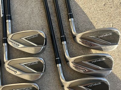 Taylormade Stealth Irons 6-PW+AW - Golf