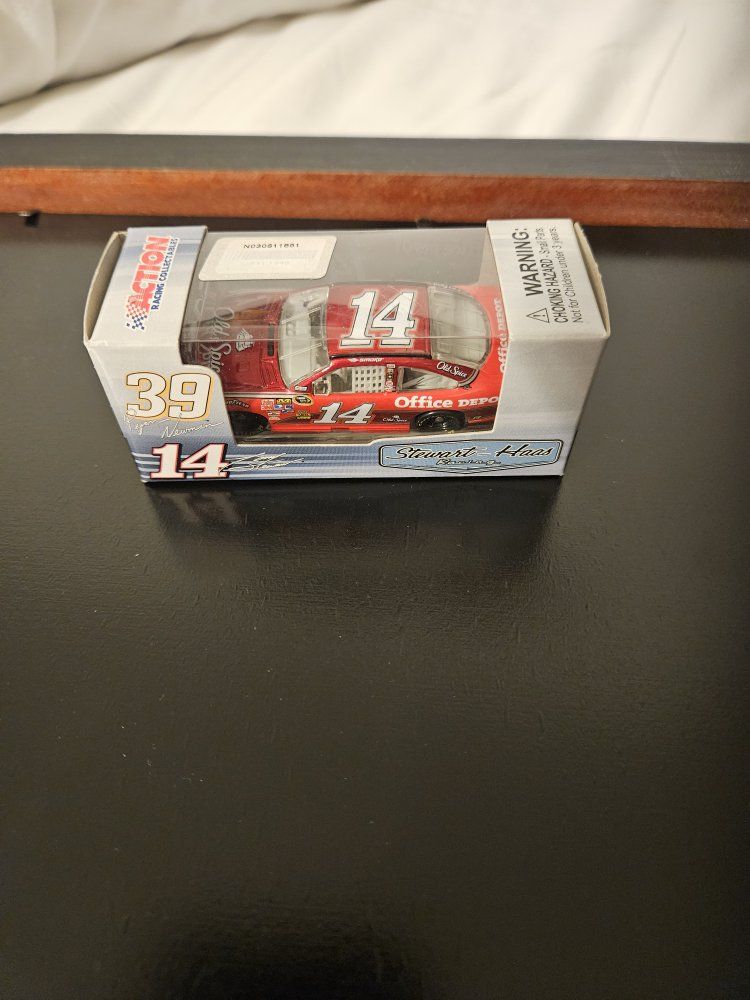 Action Racing Collectables NASCAR #14 Old Spice Office Depot Tony Stewart Diecast Car 1:64
