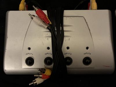 4-Way RCA AV Switch Box Audio Video Selector with Cables
