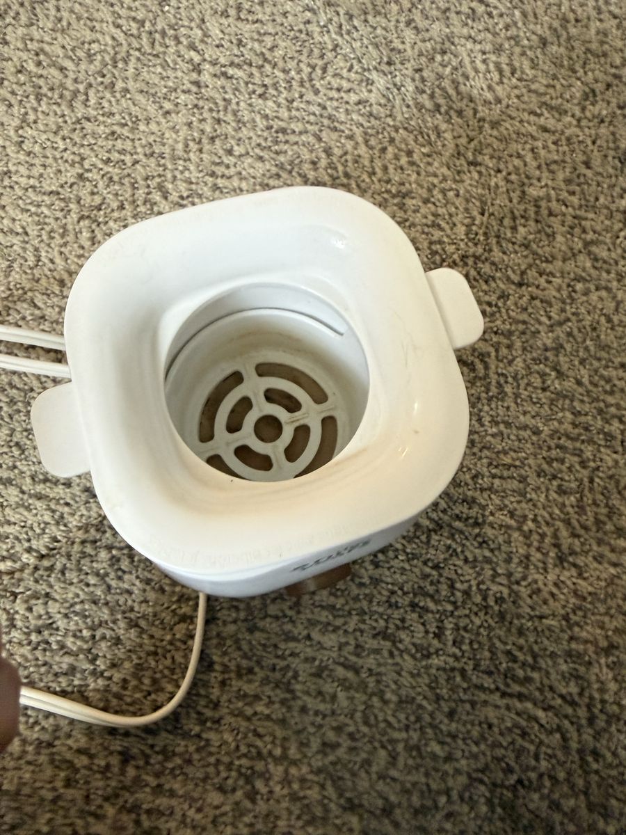 Main image 3
