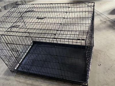 Large 42” dog crate