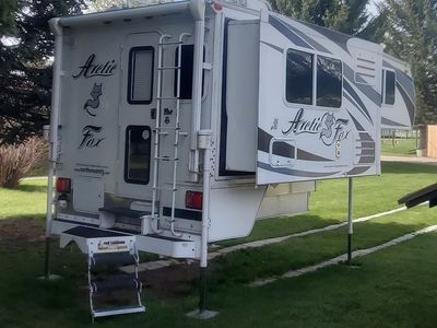 Arctic Fox Pickup Camper