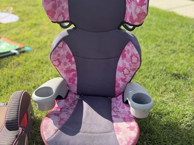 Evenflo Maestro Sport Convertible Car Seat - Pink Floral Booster with Cup Holders