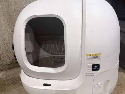 PETKIT Pura Max Self-Cleaning Cat Litter Box with Smart Spray and Accessories