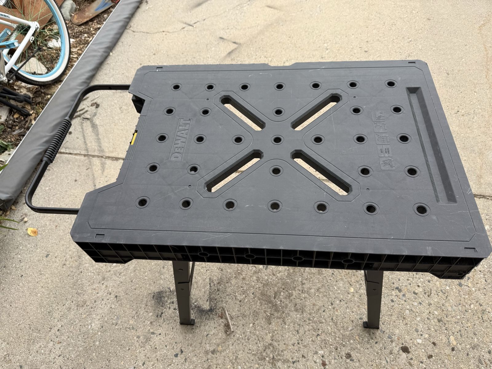 DEWALT 33 in. L X 23 in. W X 31 in. H Folding Workbench 1000 lb. cap