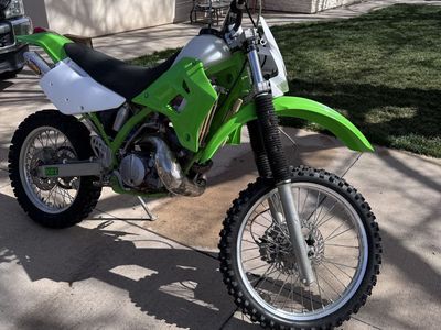 2002 Kawasaki KDX220 Dirt Bike