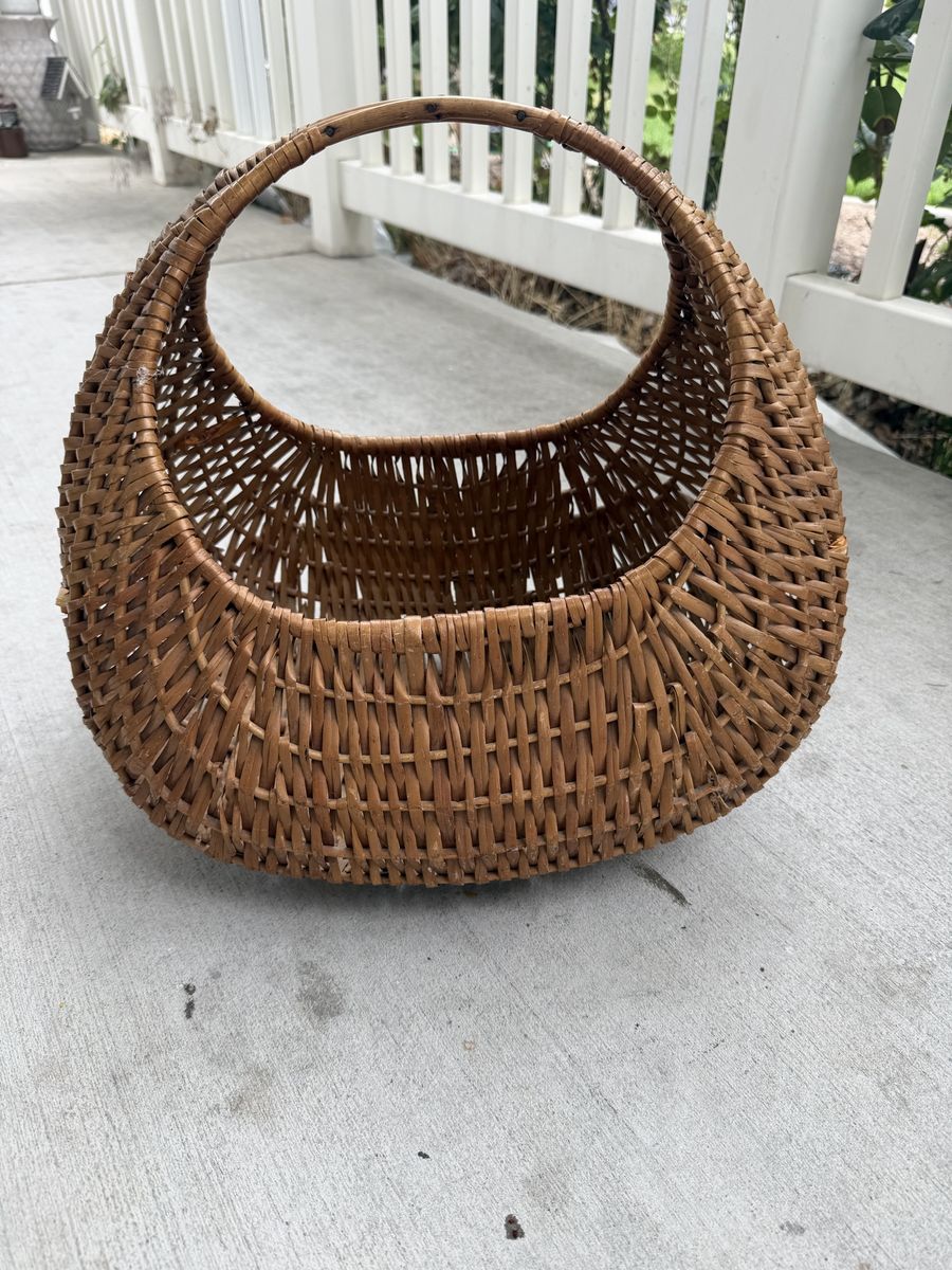 Vintage Woven Wicker Half-Moon Basket with Handle - Farmhouse Decor Storage