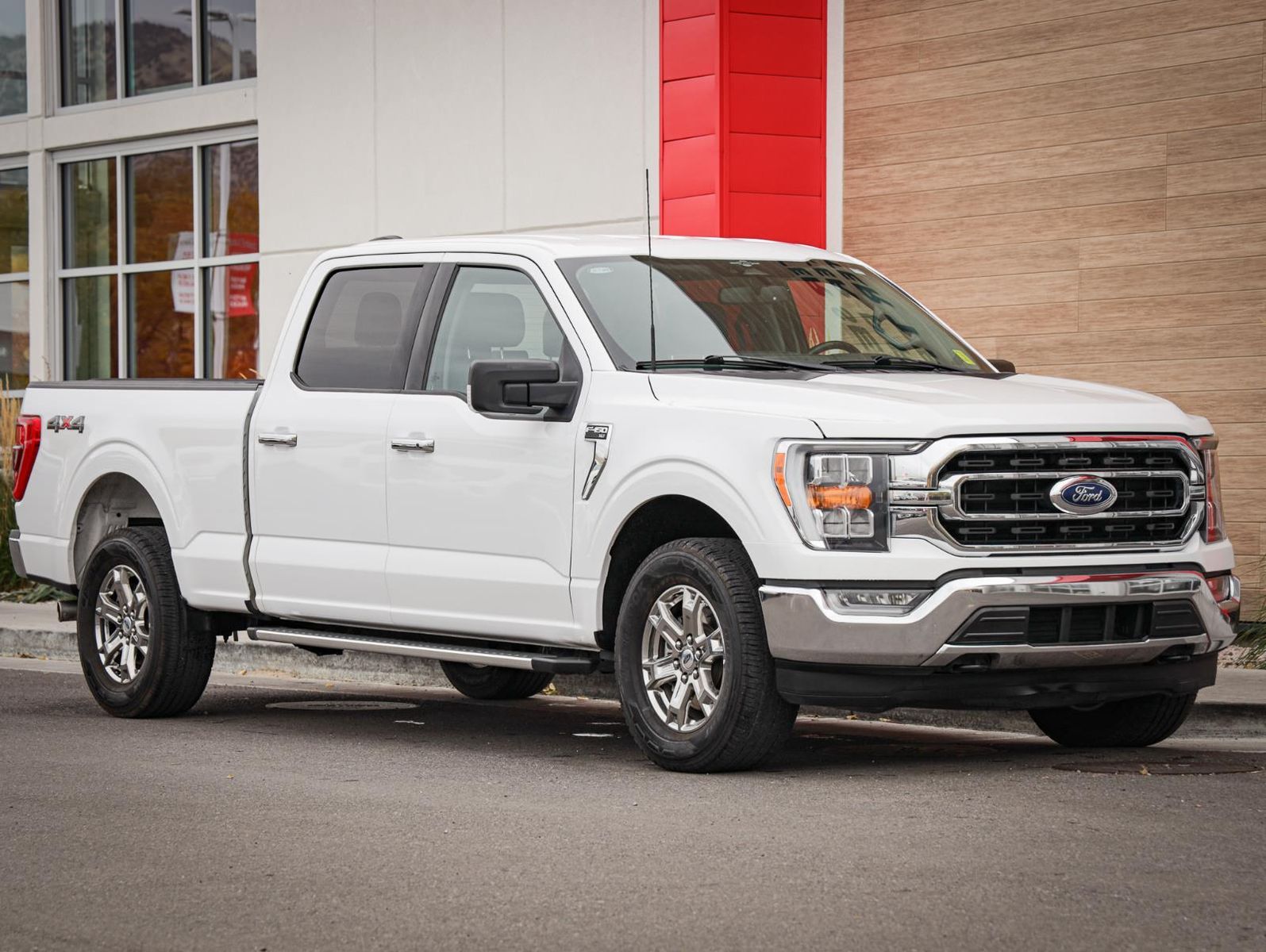 2023 FORD F150 XLT