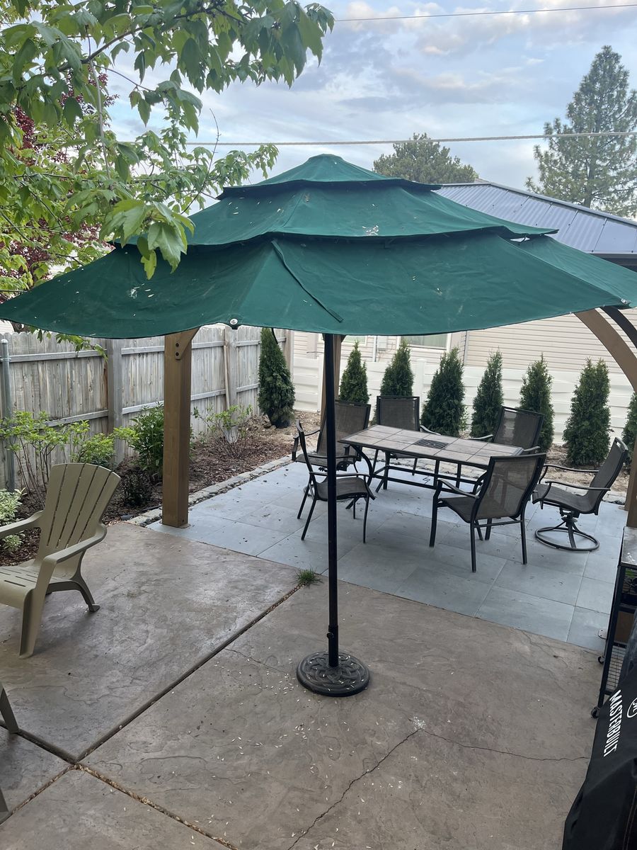 Outdoor Umbrella - Green