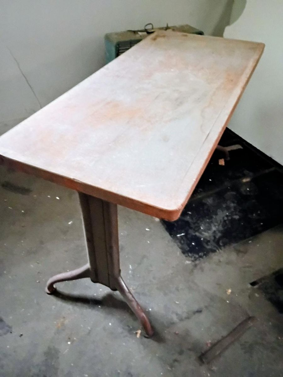 Vintage 50s 60s Schoolhouse Library Table