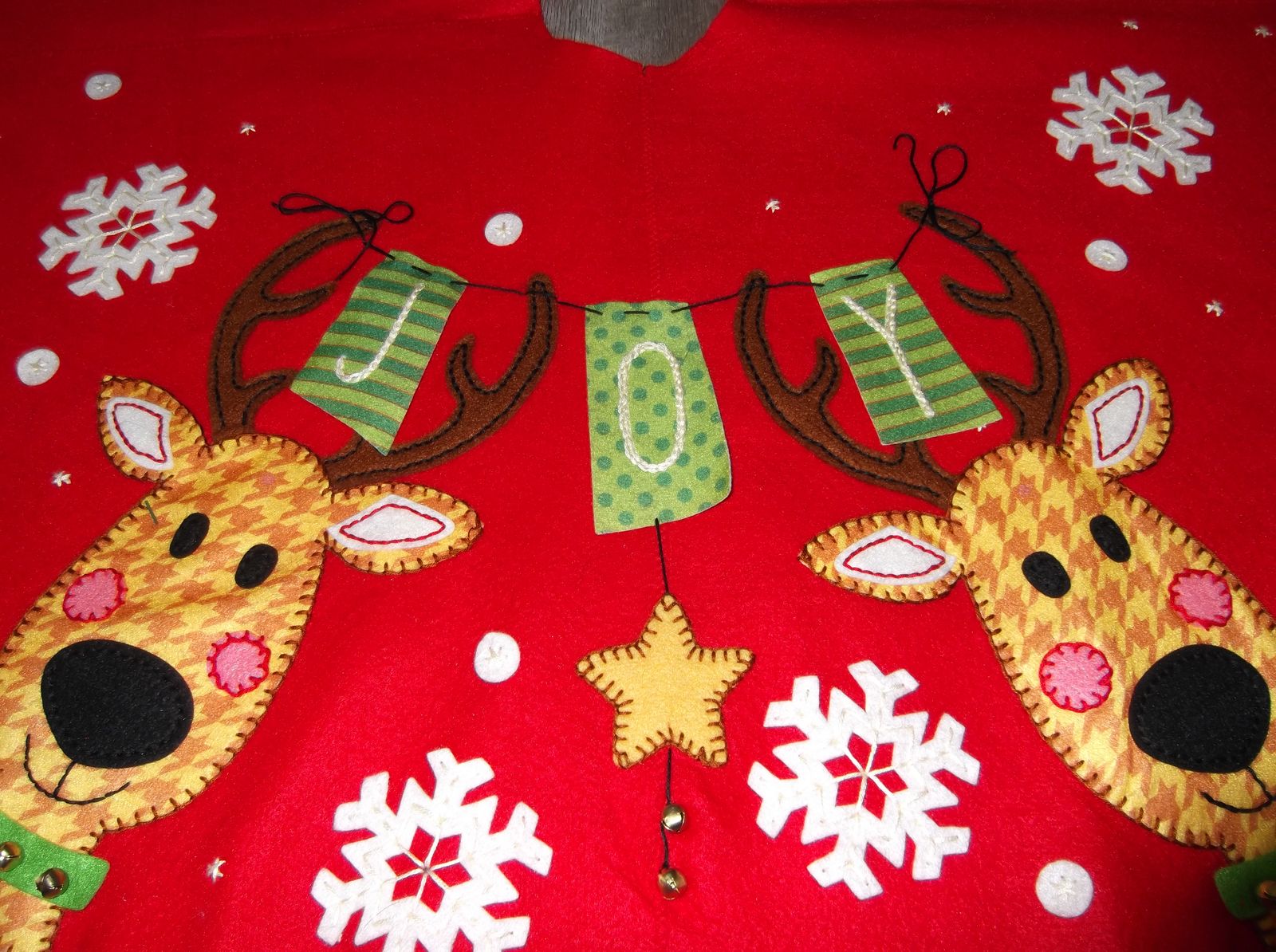 Reindeer Joy felt Christmas tree skirt