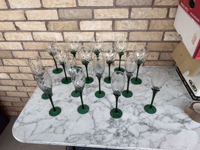 Vintage Clear & Green Diamond Cut Crystal Stemmed Wine Glasses (Set of 16)