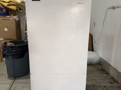 Frigidaire 17cf Freezer
