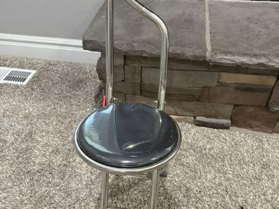 Folding Cane With Padddd Seat
