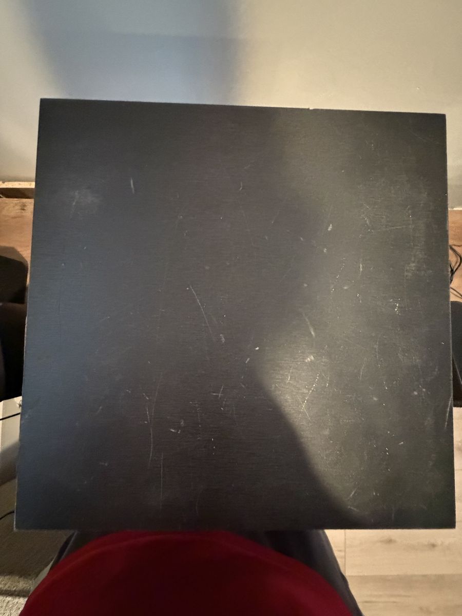 Main image 7