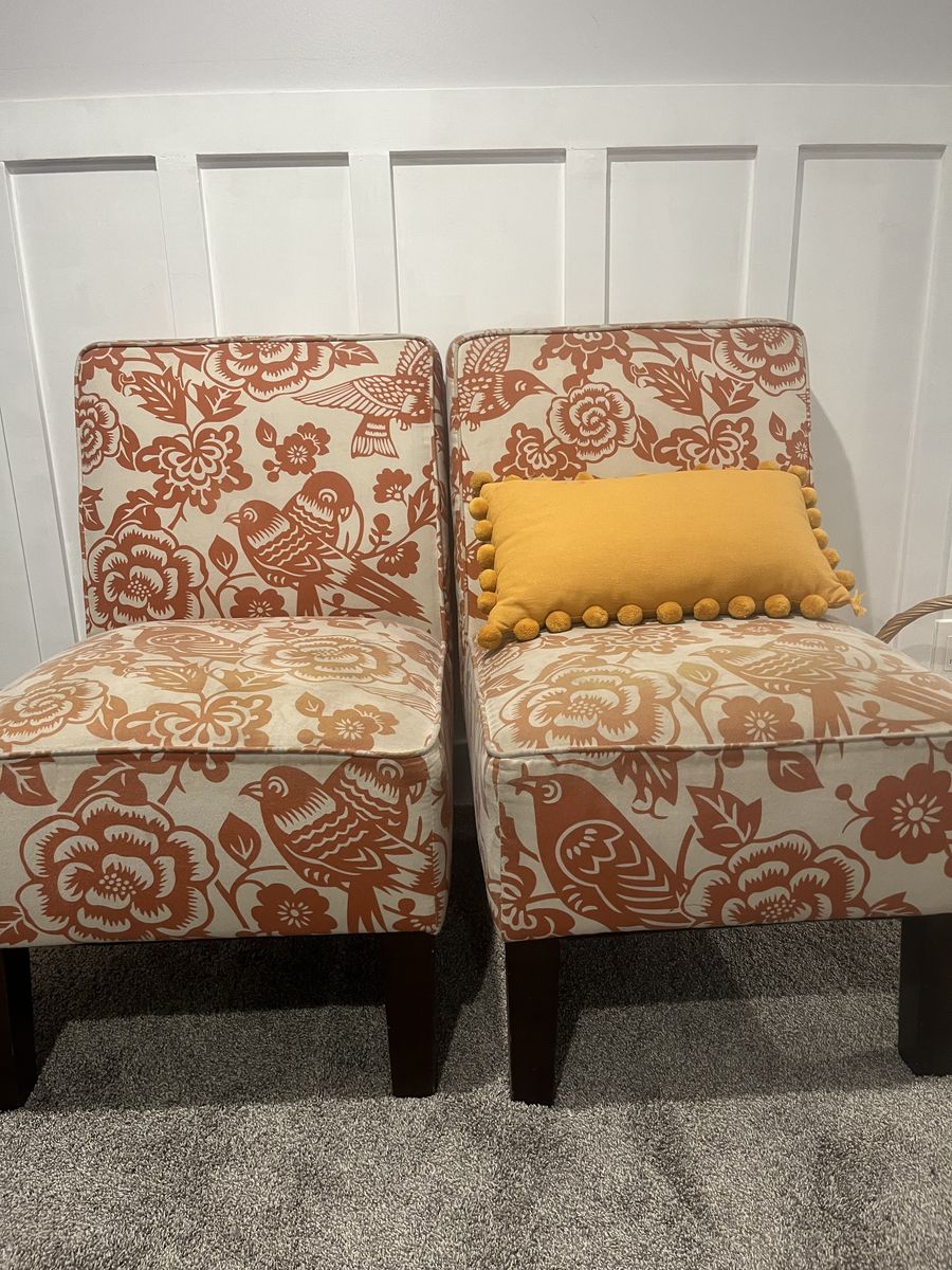 Almost everything’s $4 yardsale