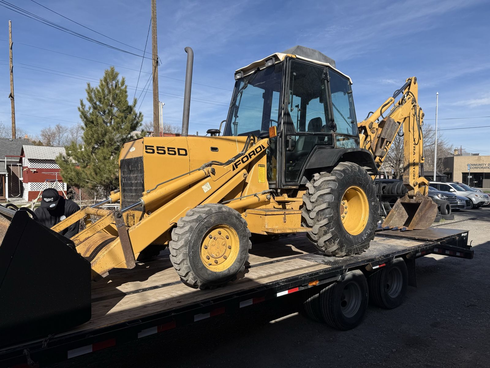 Ford 555D Backhoe 4x4