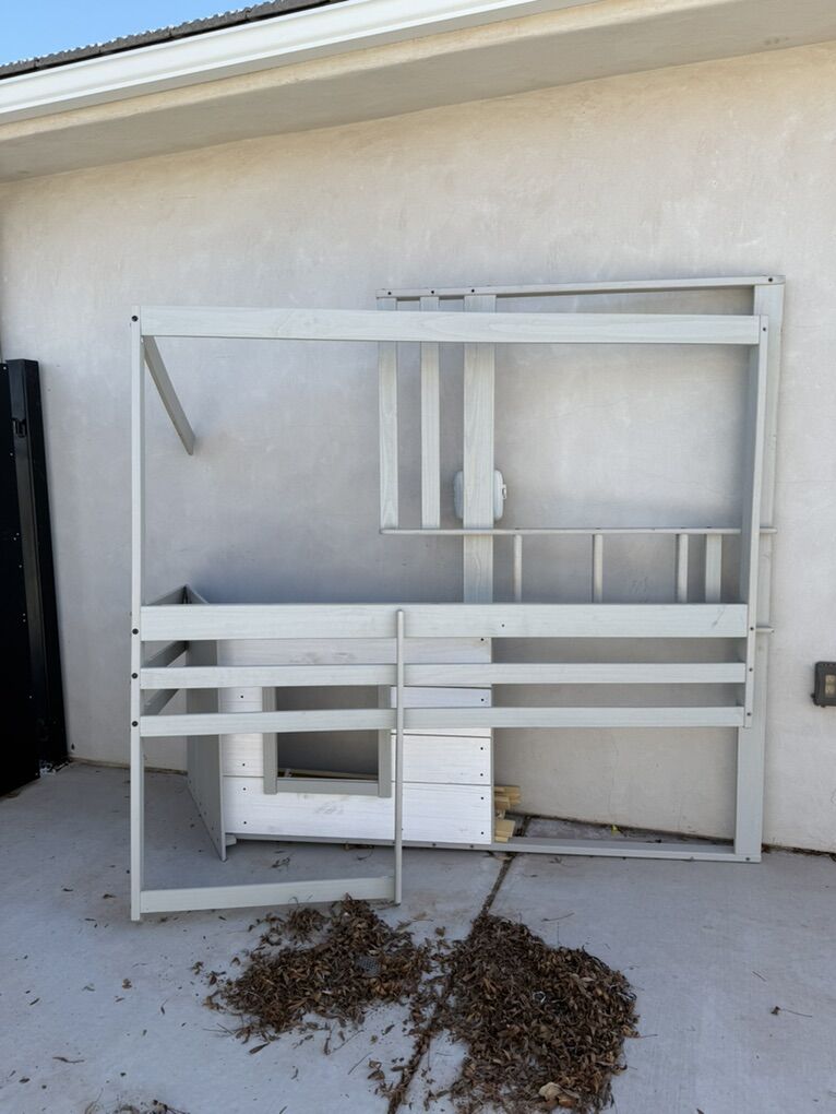 House Bunk Bed