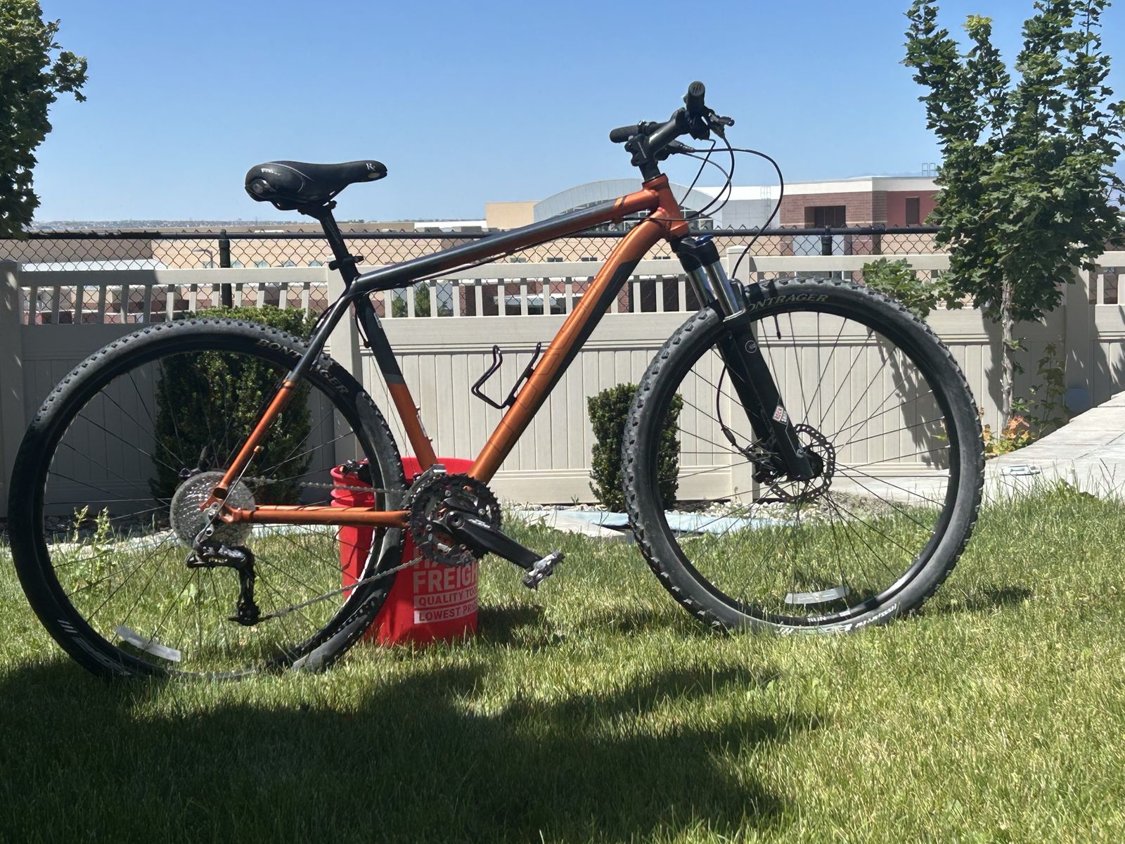 Trek Cobia 29er Mountain Bike – XL 21” Frame – Rec